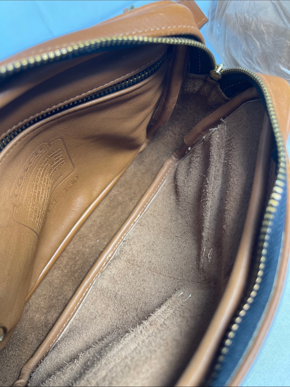Coach 0921-130 Vintage Waist Pack Style 507 British Tan Leather Authenticated - Picture 10 of 16